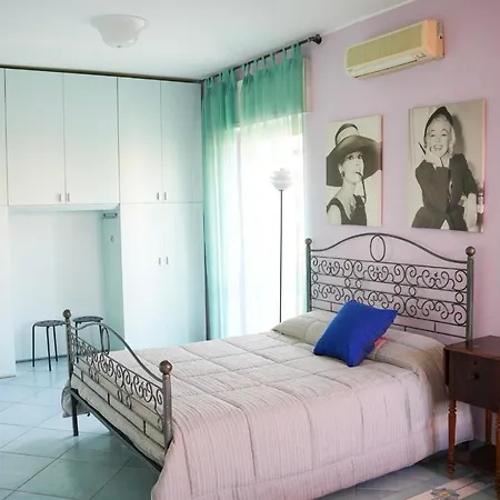 Apartment La Casa Nel Parco****